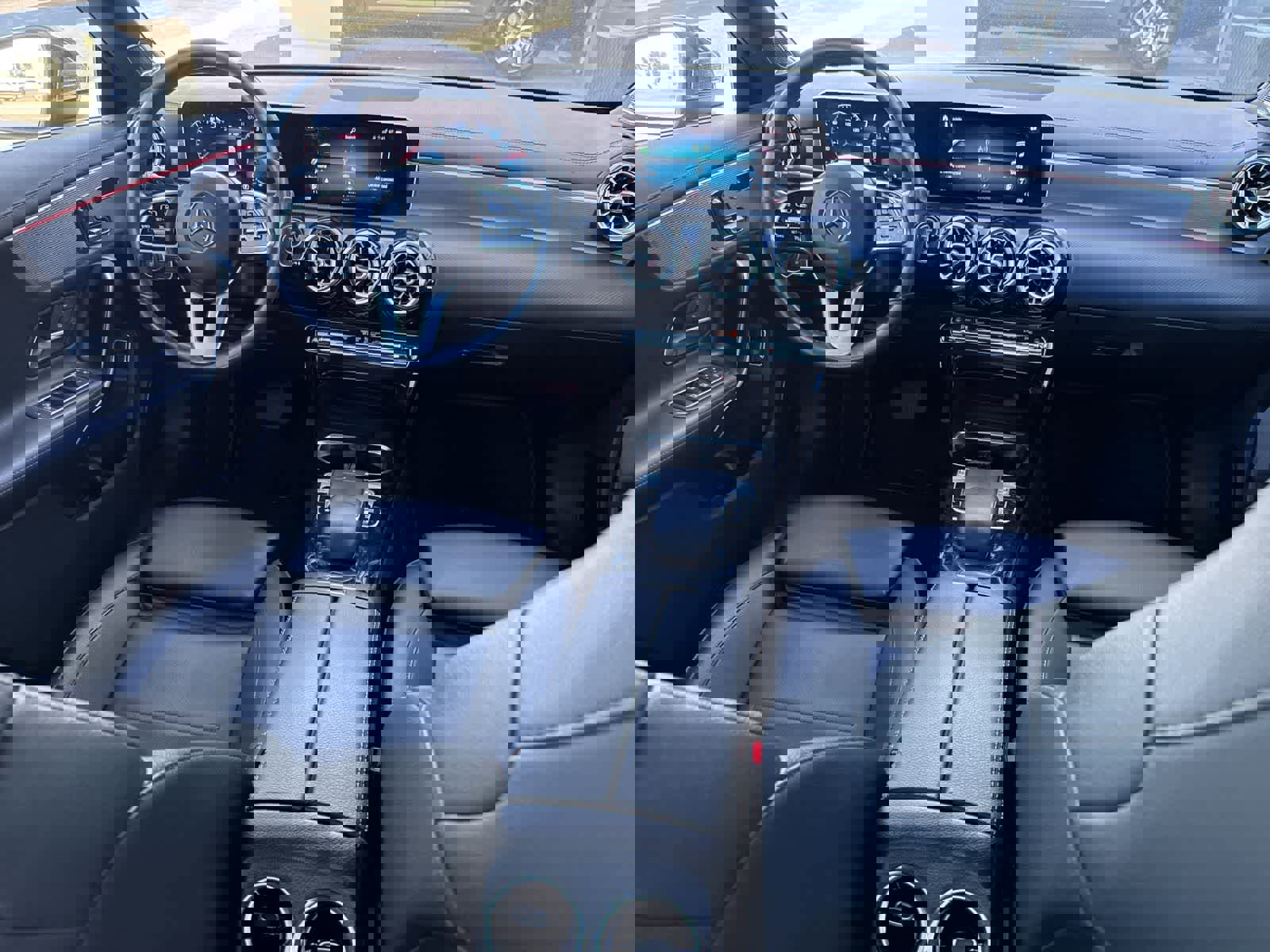 Used 2020 Mercedes-Benz CLA 250 image 6