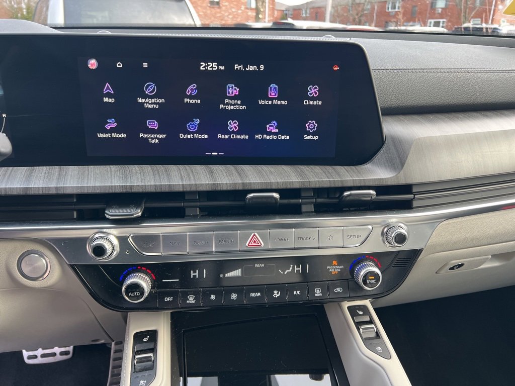 Used 2023 Kia Telluride SX image 17