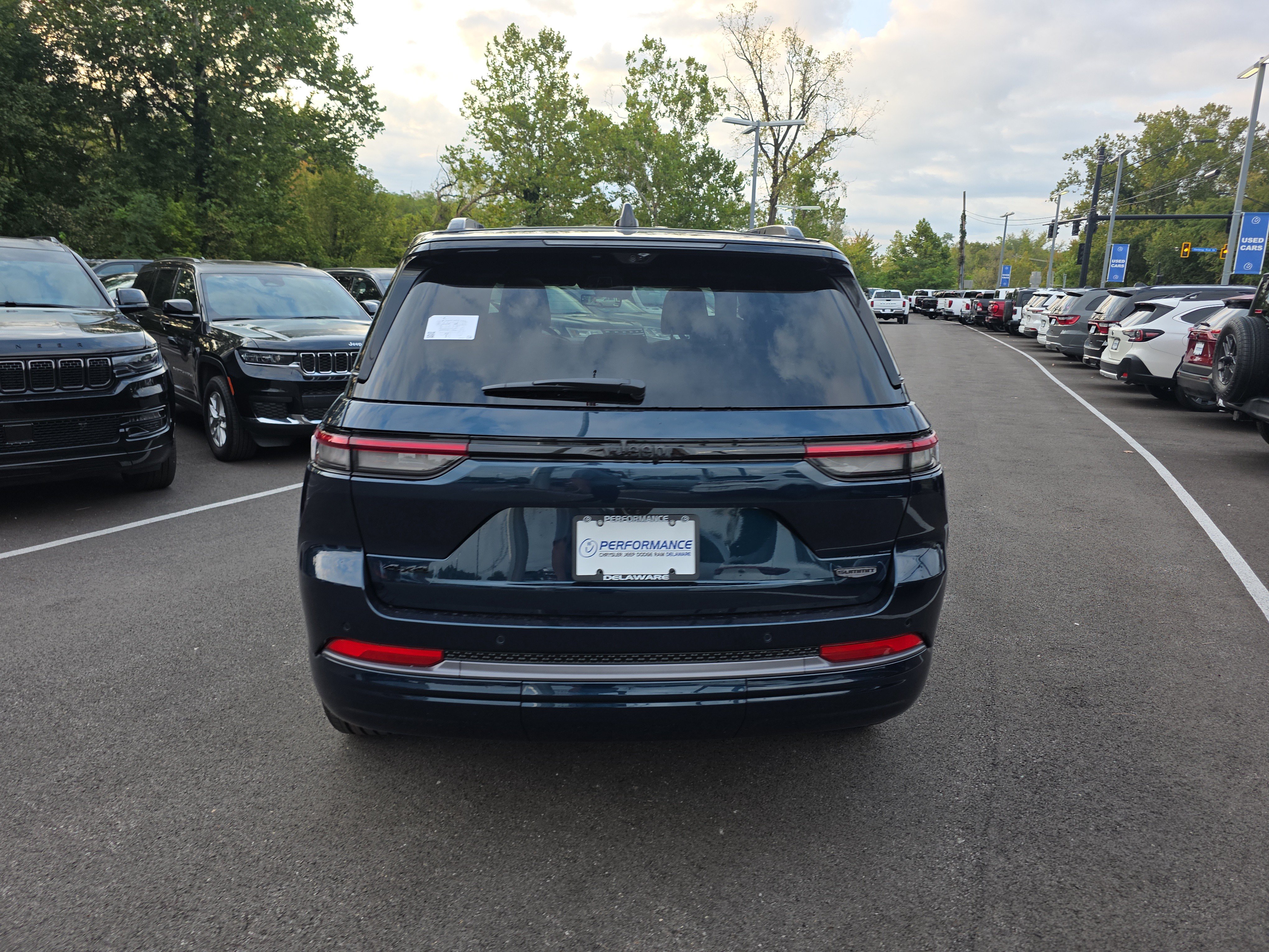 New 2027 Jeep Grand Cherokee Summit AWD/4WD image 27