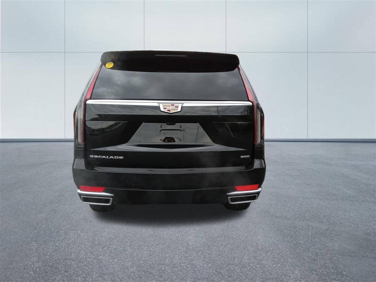 Used 2024 Cadillac Escalade Premium Luxury image 4