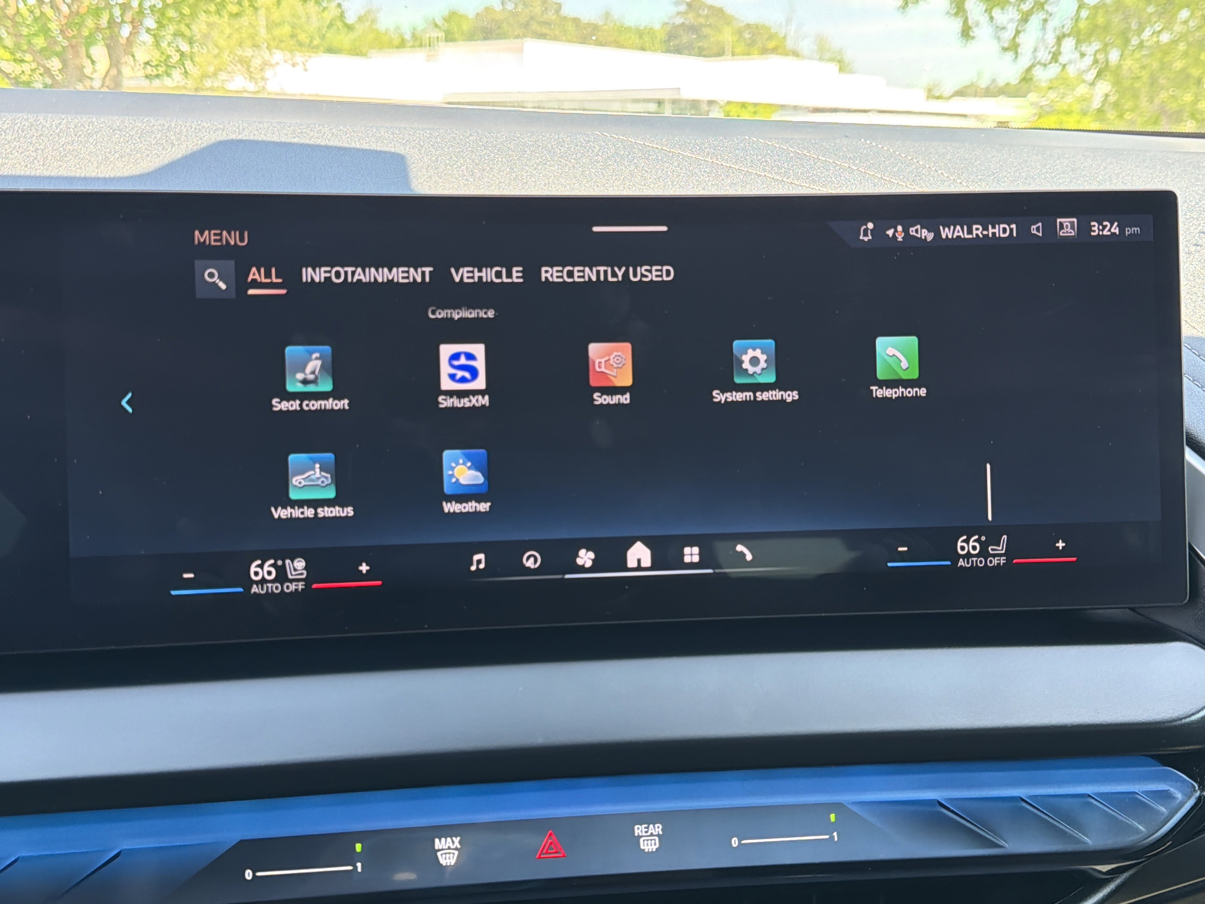 Used 2025 BMW X3 xDrive30i AWD/4WD image 4