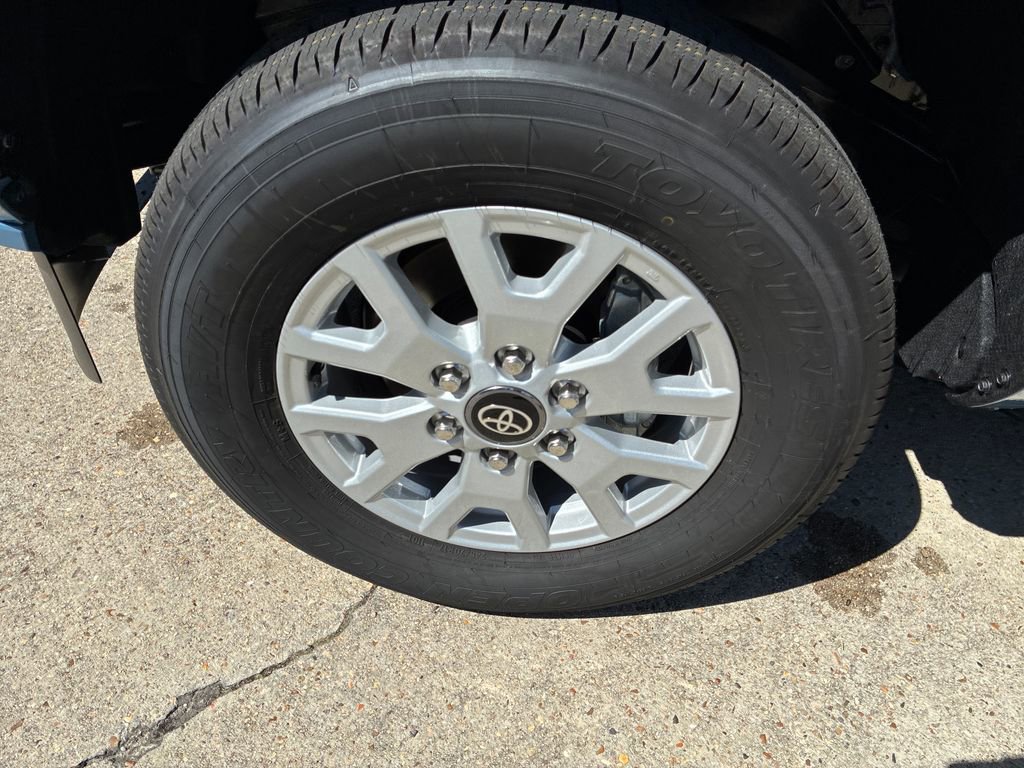 New 2026 Toyota Tacoma SR5 image 32