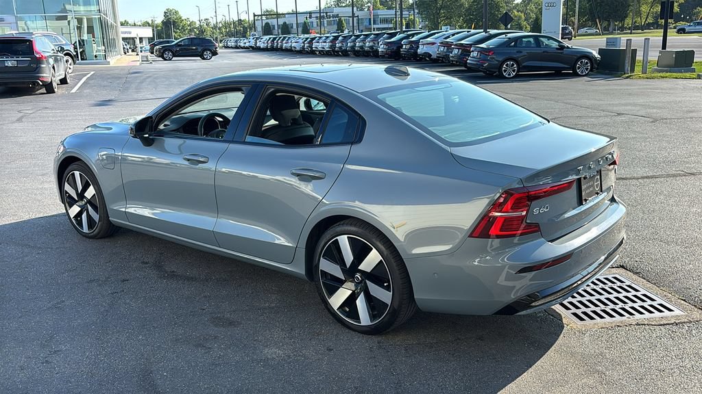 Certified 2024 Volvo S60 T8 Plus w/ Climate Package AWD/4WD image 4