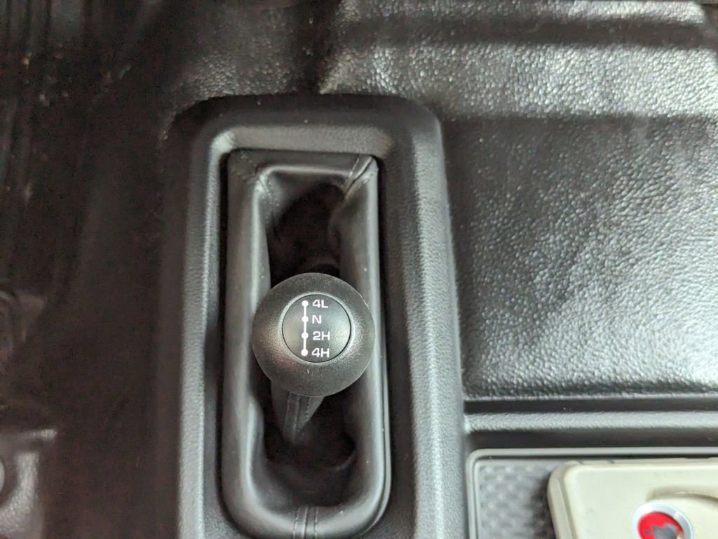 Used 2023 RAM 5500 Tradesman w/ Chrome Appearance Group image 30