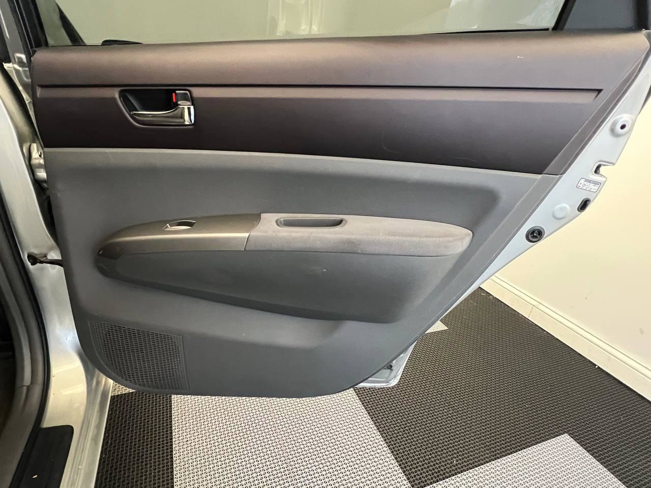 Used 2005 Toyota Prius image 13