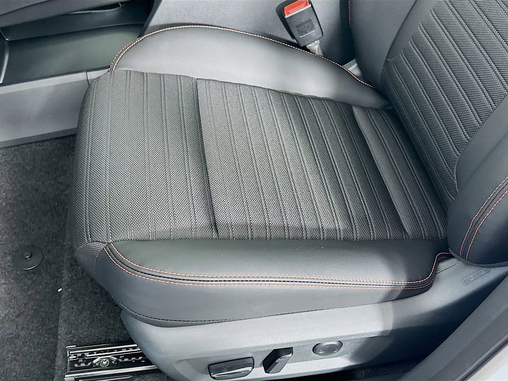 New 2026 Nissan Rogue SV image 26