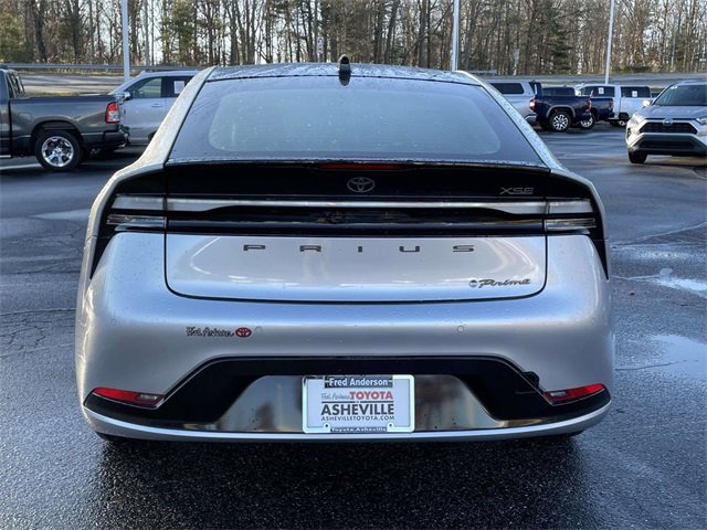 Used 2024 Toyota Prius Prime Premium image 4
