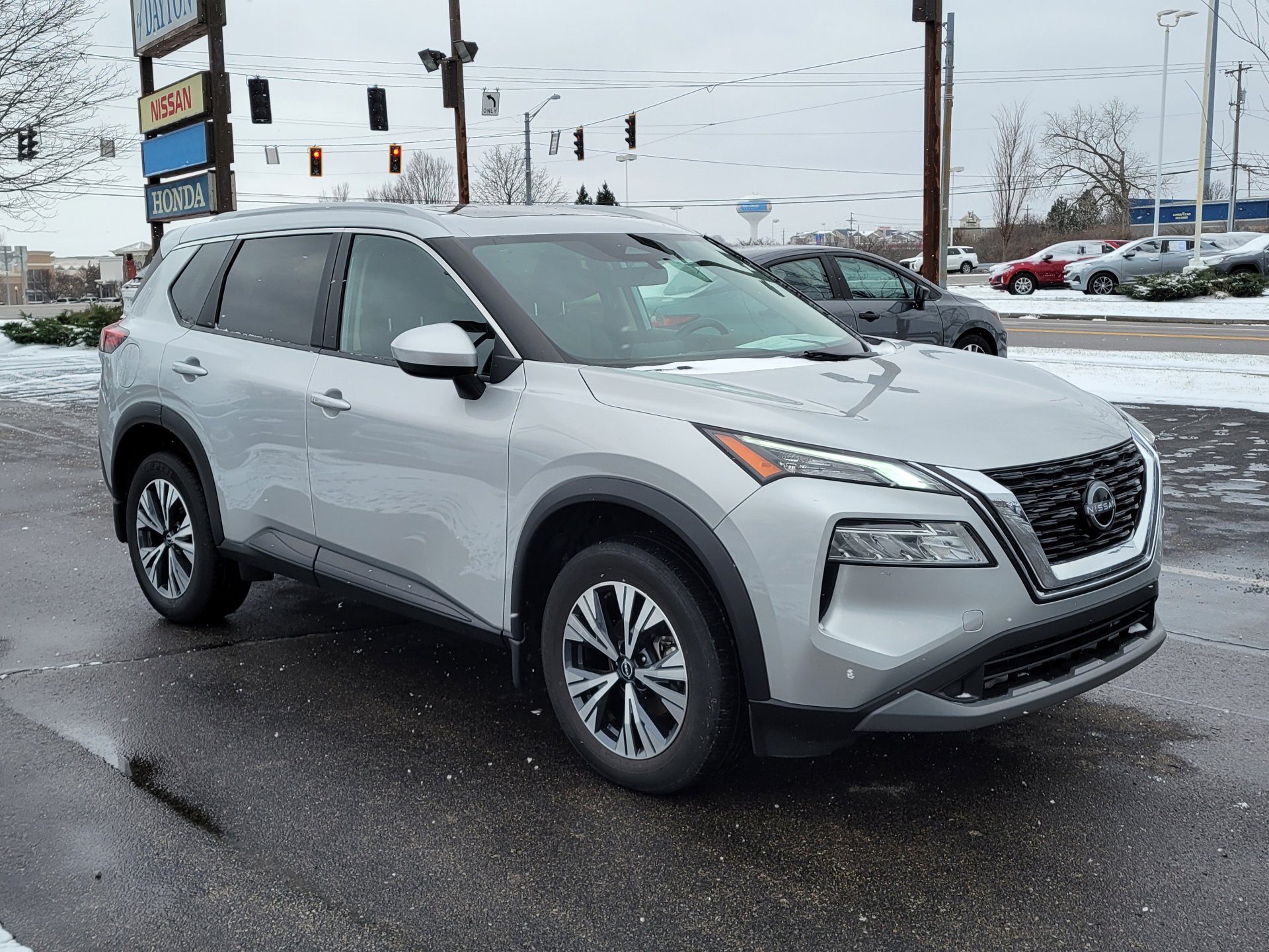 Certified 2023 Nissan Rogue SV w/ SV Premium B Package image 31