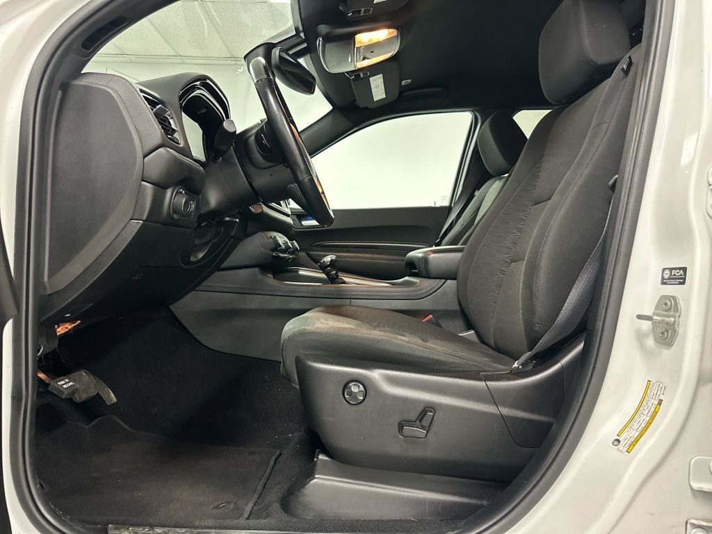 Used 2024 Dodge Durango SXT image 18