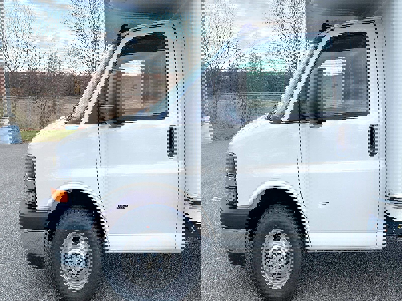 New 2025 Chevrolet Express 3500 1WT w/ Power Convenience Package image 19