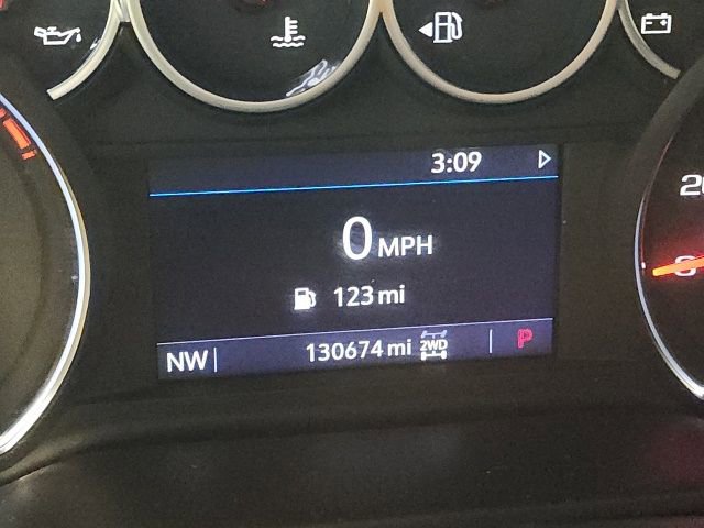 Used 2021 Chevrolet Silverado 1500 LT w/ Convenience Package II image 28