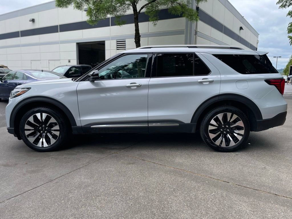 Used 2025 Ford Explorer Platinum w/ LUX Leather Package AWD/4WD image 7