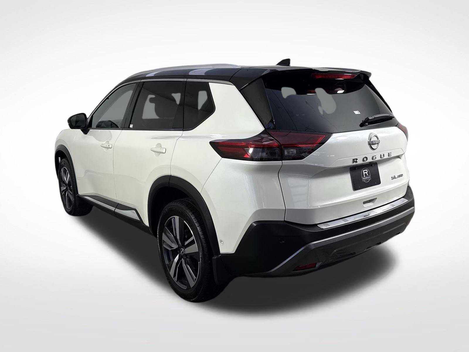 Certified 2023 Nissan Rogue SL w/ SL Premium Package AWD/4WD image 34