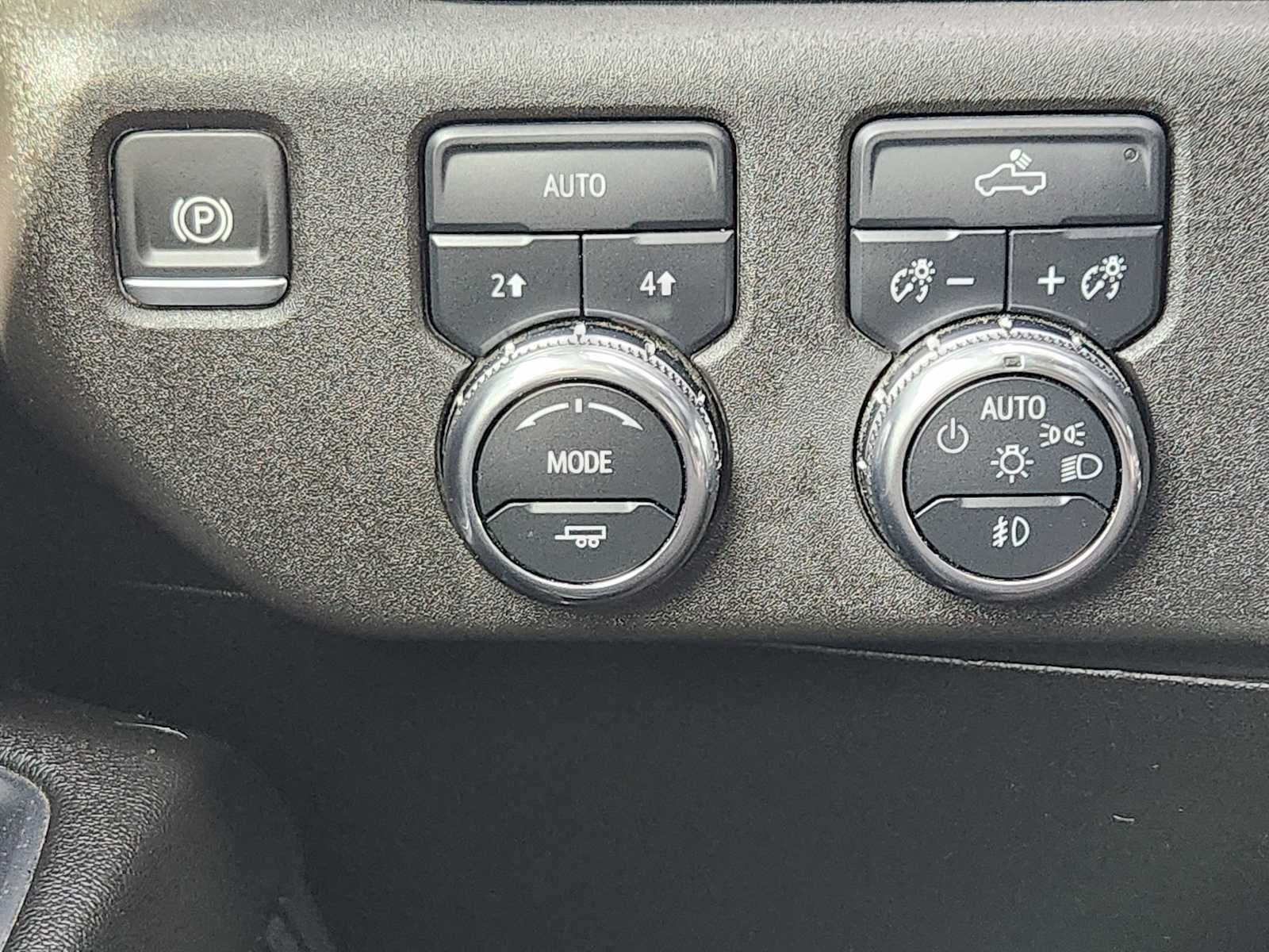 Used 2024 GMC Sierra 1500 Elevation AWD/4WD image 25