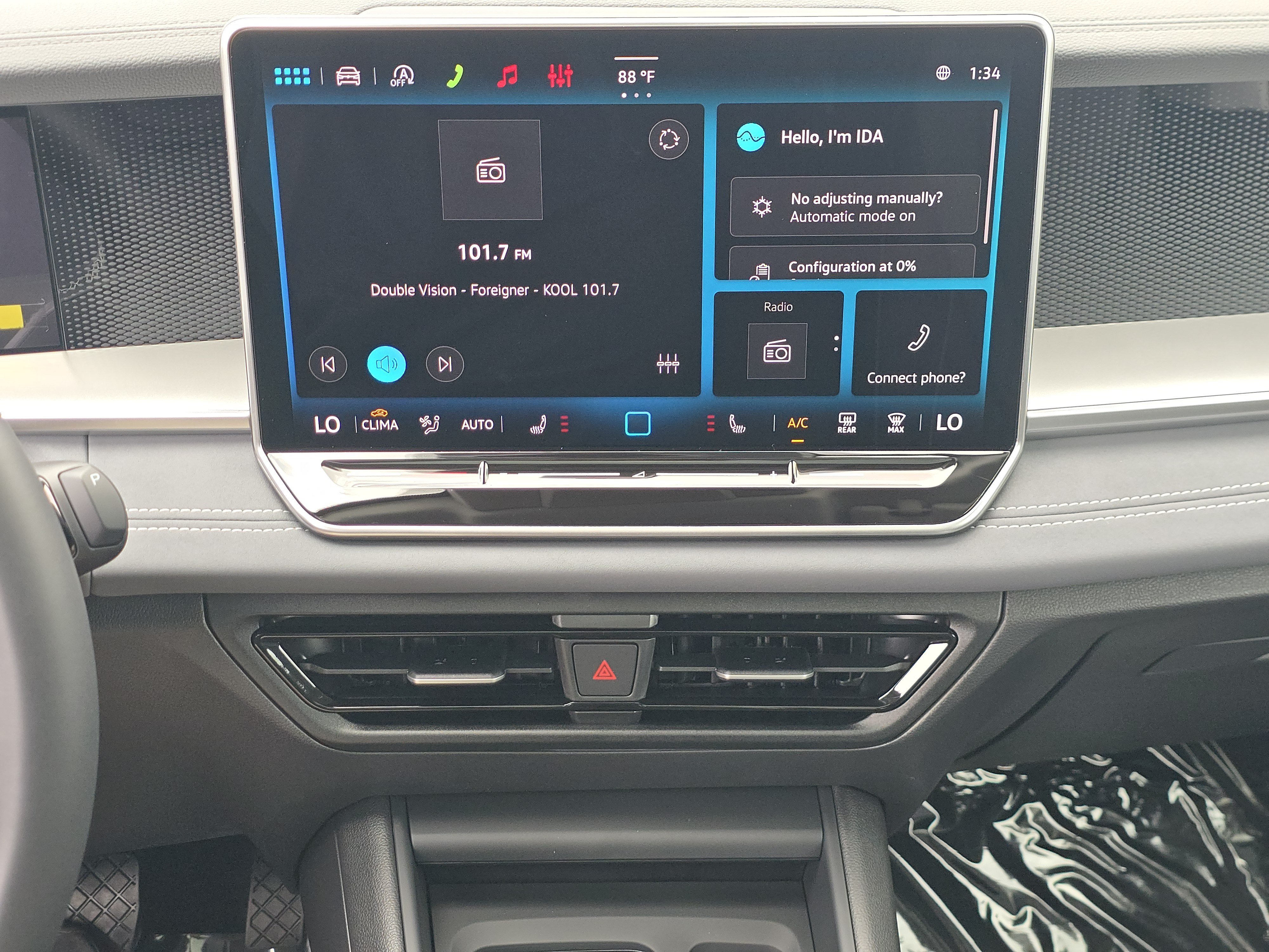 New 2026 Volkswagen Tiguan SE AWD/4WD image 24