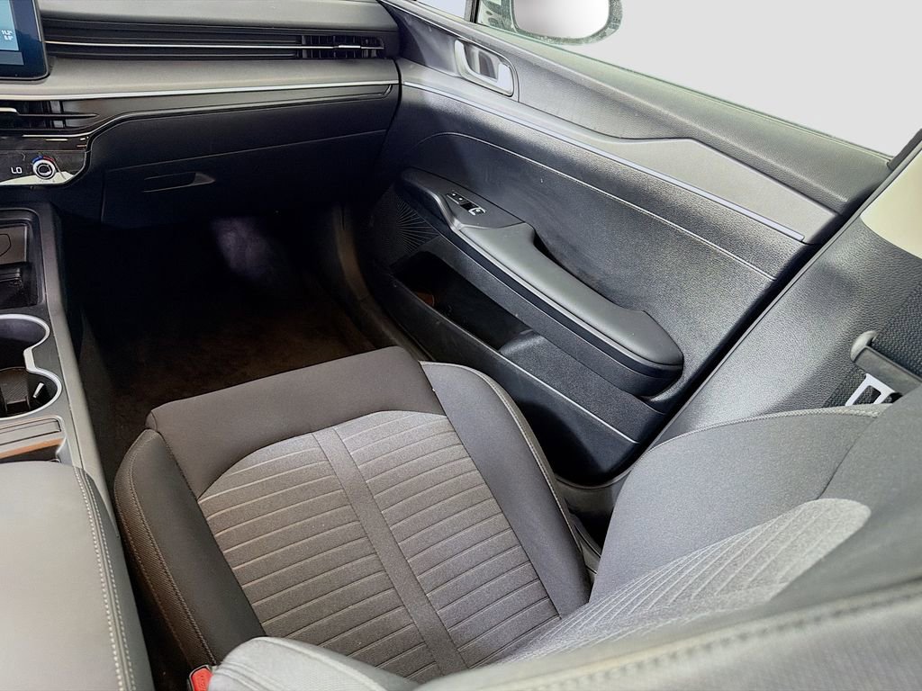 Used 2026 Kia K5 LXS image 25