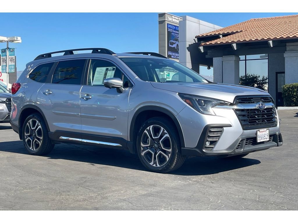 Certified 2023 Subaru Ascent Limited w/ Technology Package image 8