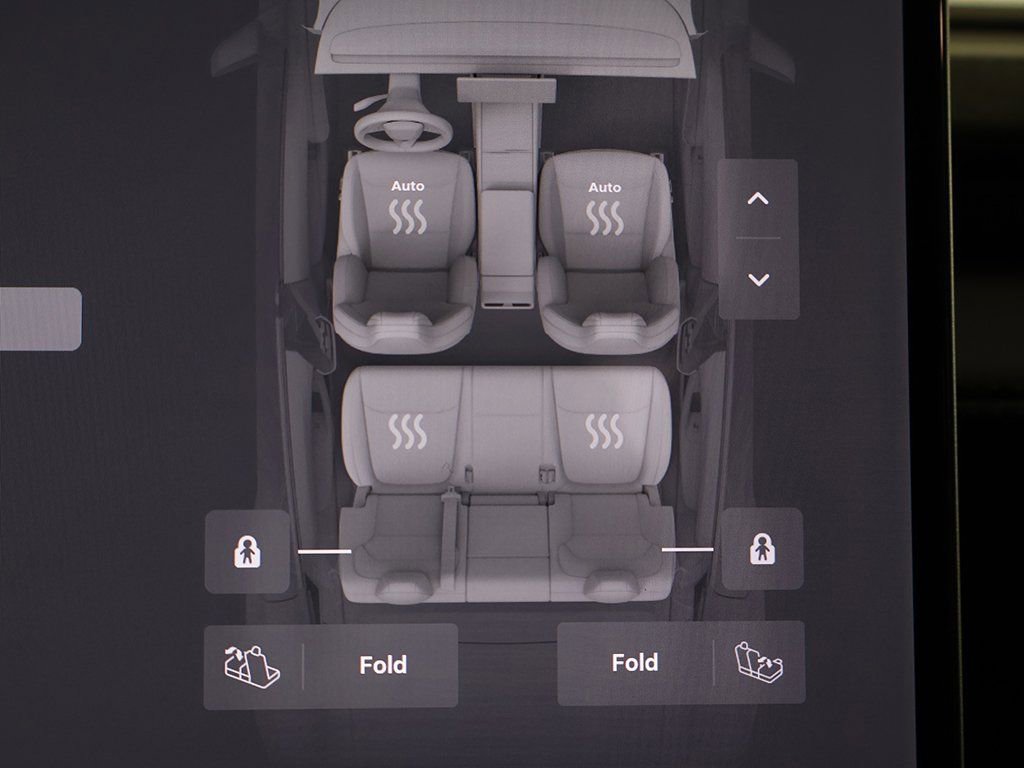 Used 2026 Tesla Model Y Long Range image 49