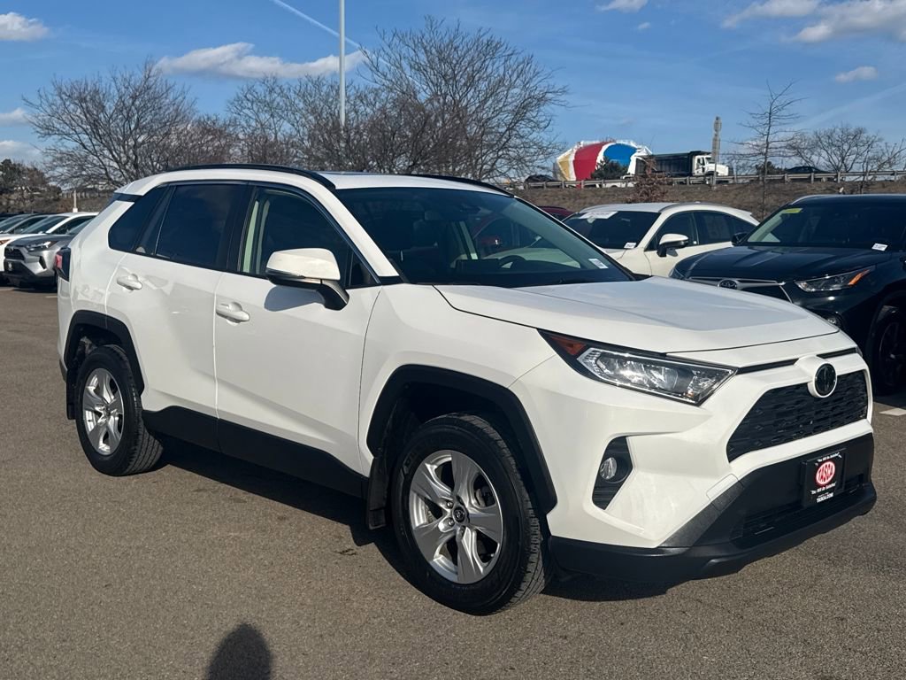 Used 2019 Toyota RAV4 XLE image 11