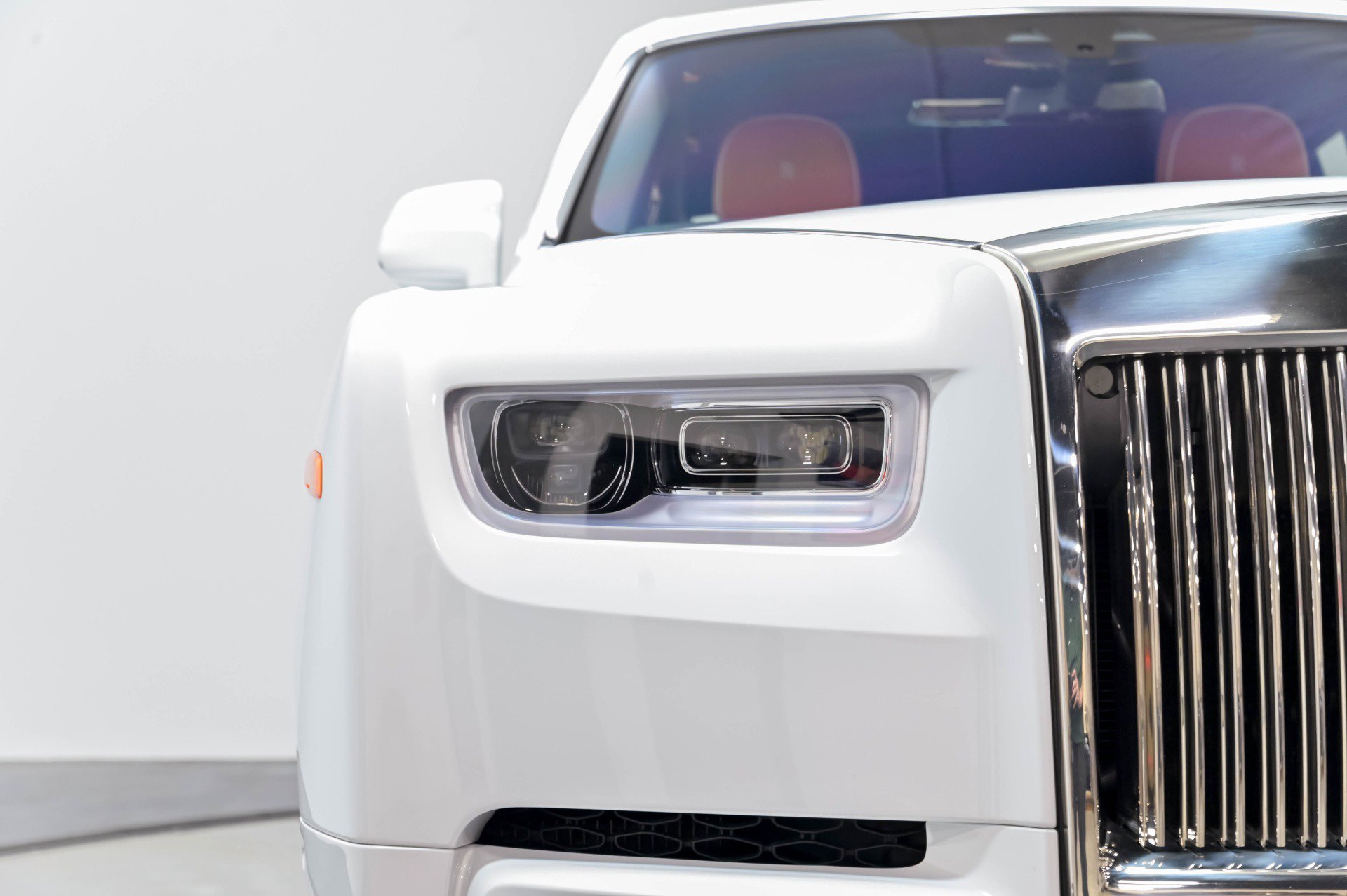 Used 2022 Rolls-Royce Phantom Sedan w/ The Phantom Package RWD image 67