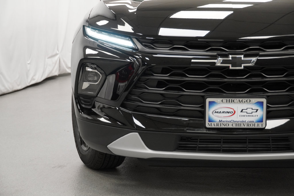 New 2026 Chevrolet Blazer LT w/ Convenience Package AWD/4WD image 32