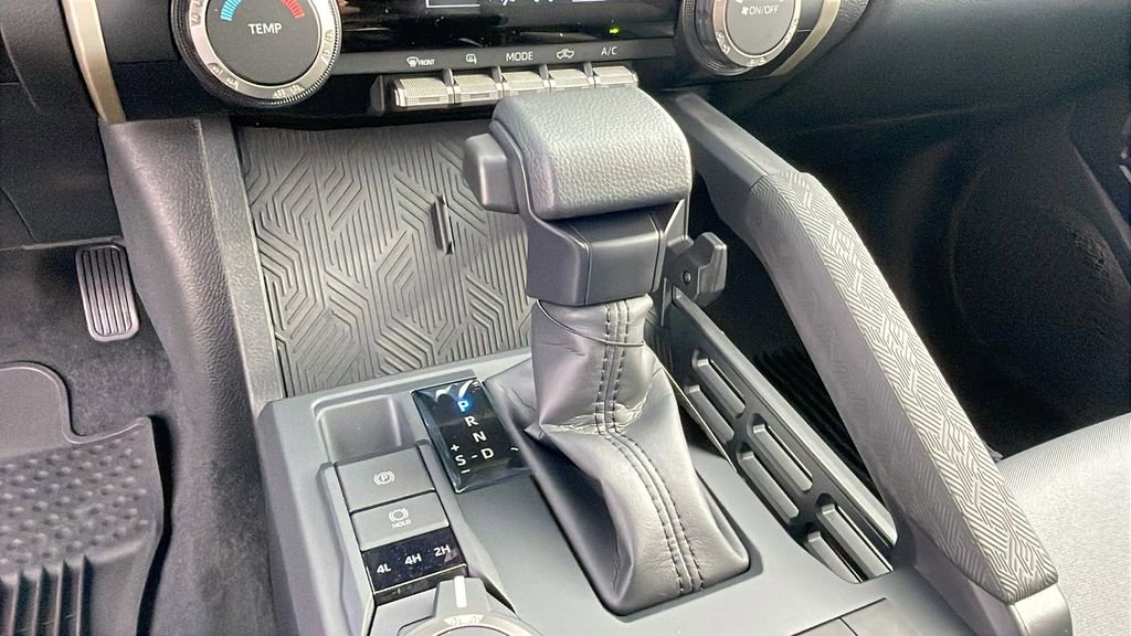 New 2026 Toyota Tacoma SR5 image 17