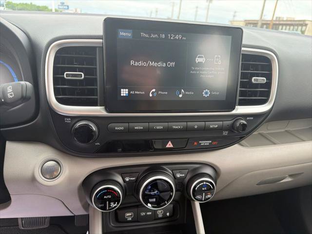 New 2026 Hyundai Venue SEL FWD image 13