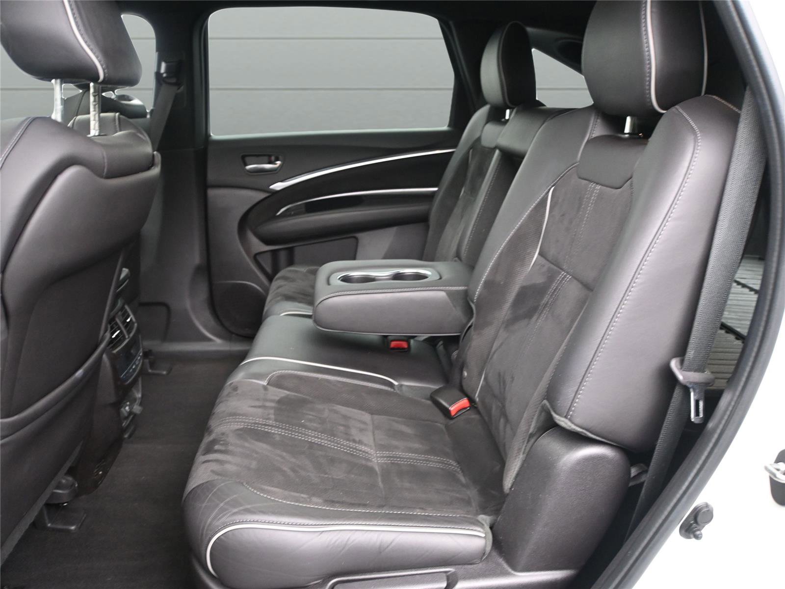 Used 2019 Acura MDX A-Spec image 8