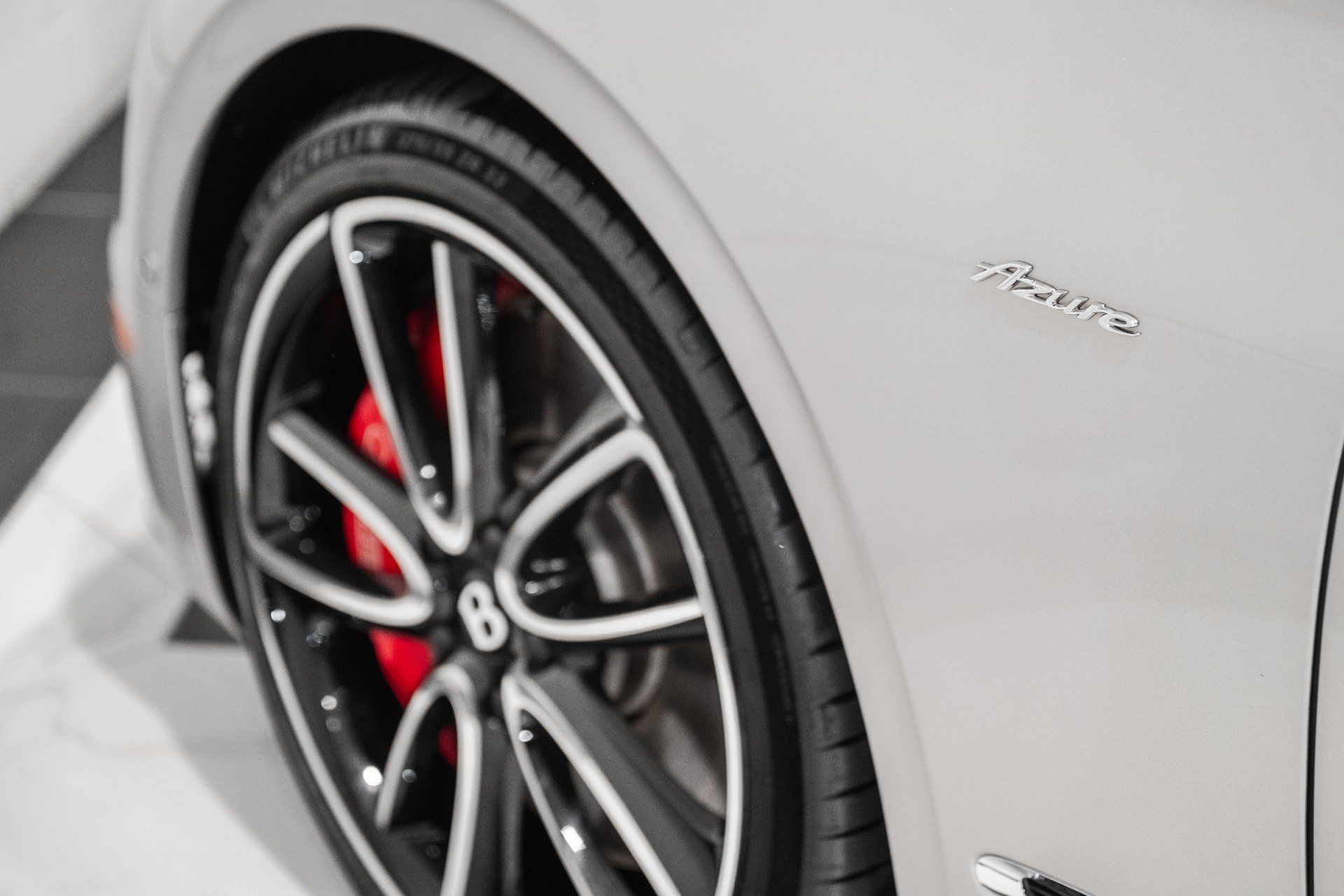Used 2023 Bentley Continental GT Azure AWD/4WD image 13
