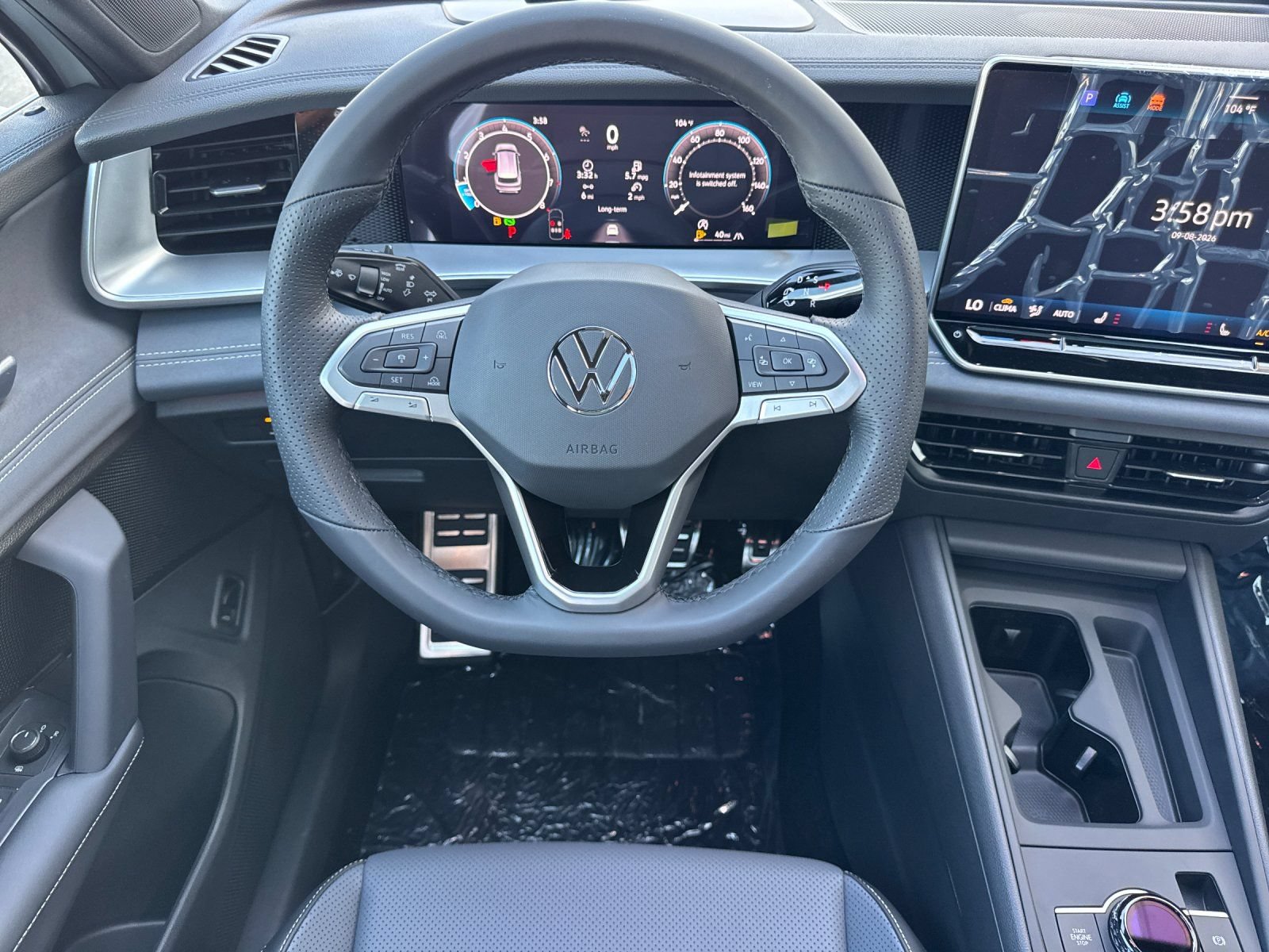 New 2026 Volkswagen Tiguan SE R-Line AWD/4WD image 14