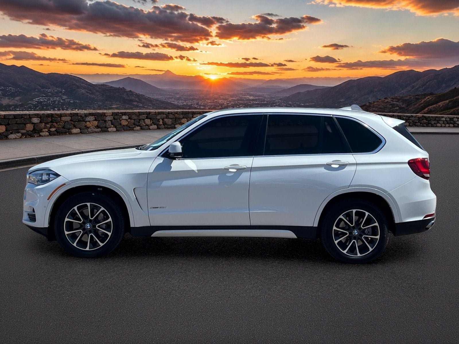 Used 2018 BMW X5 xDrive50i AWD/4WD image 3