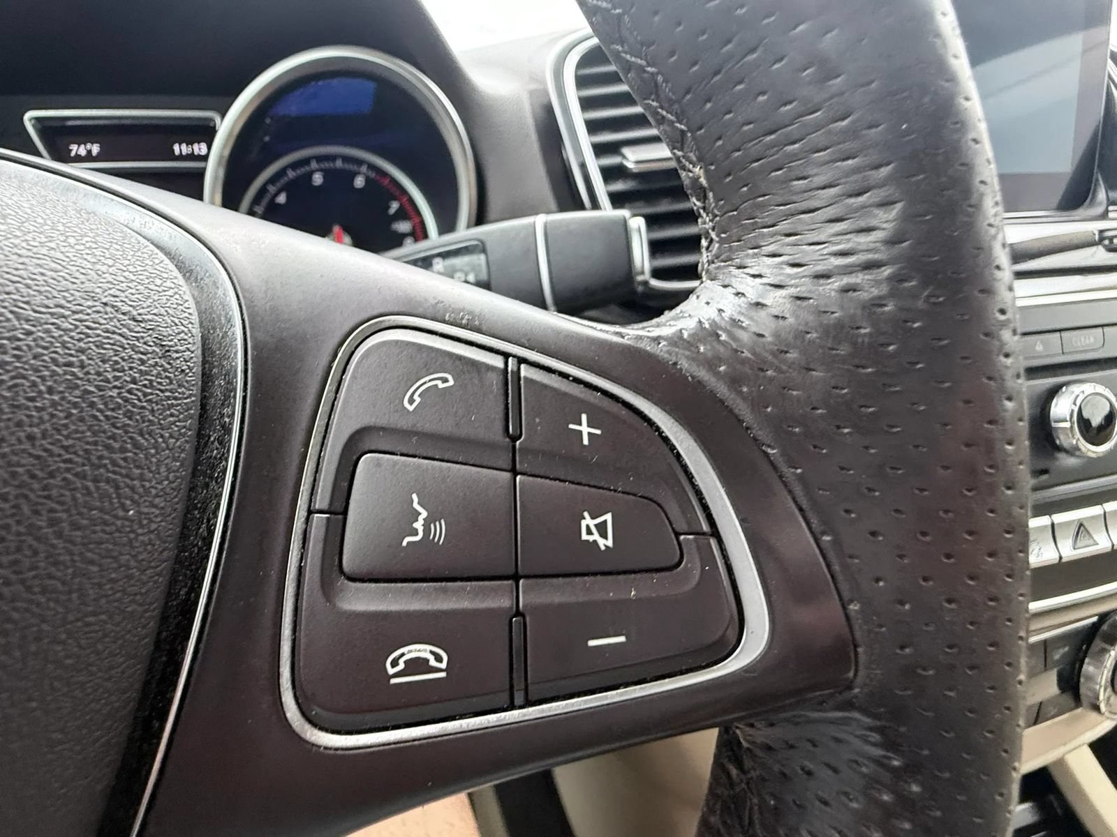 Used 2016 Mercedes-Benz GLE 350 4MATIC image 25