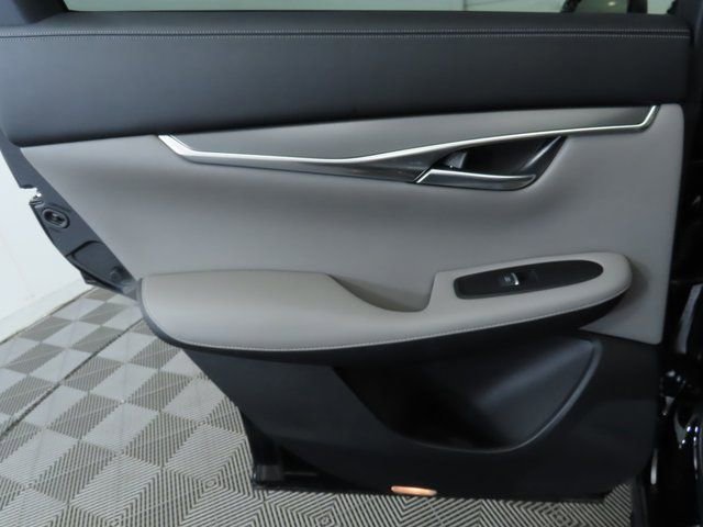 Used 2025 INFINITI QX50 Luxe AWD/4WD image 26
