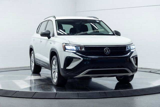Used 2023 Volkswagen Taos S image 4