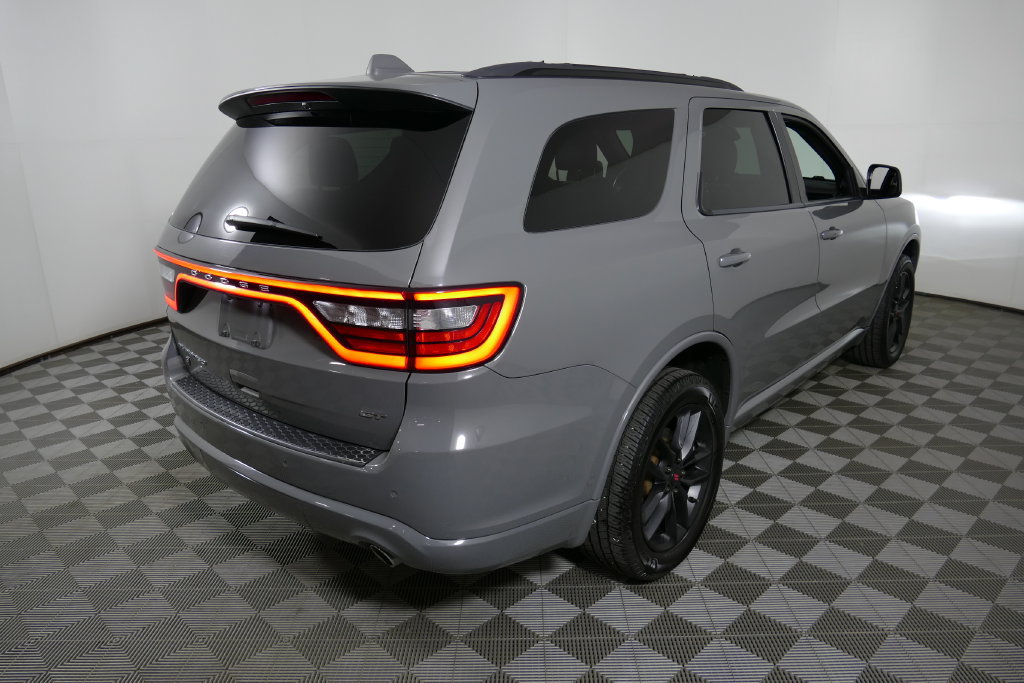 Used 2022 Dodge Durango GT AWD/4WD image 3