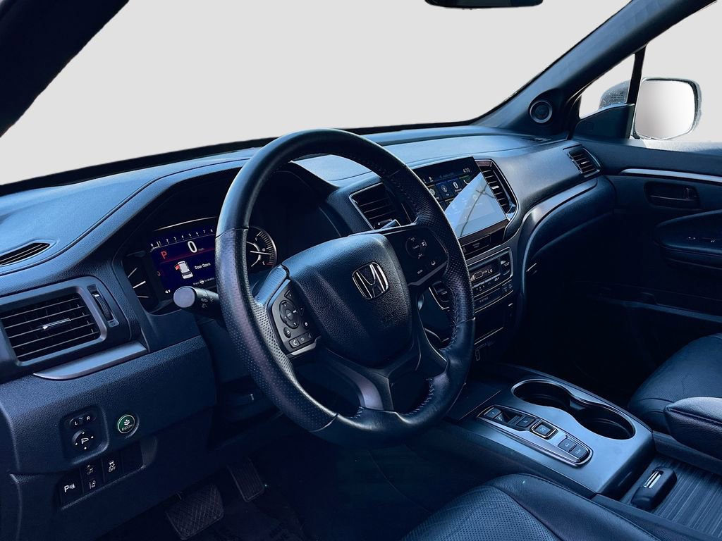 Used 2023 Honda Passport EX-L image 9