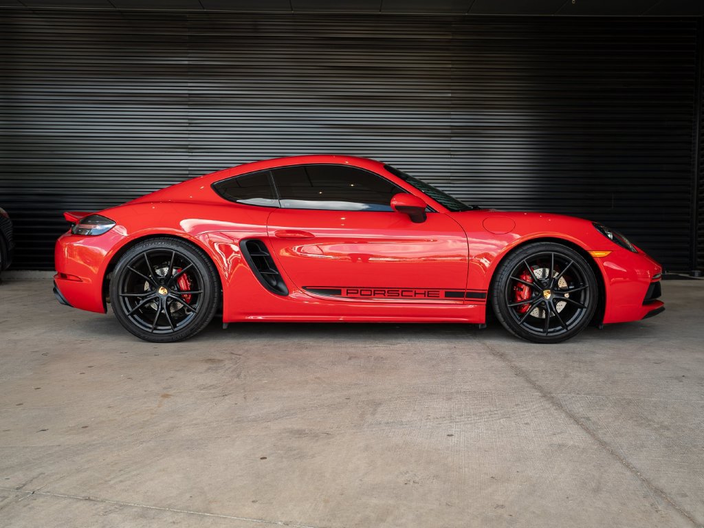 Certified 2018 Porsche 718 Cayman GTS RWD image 6