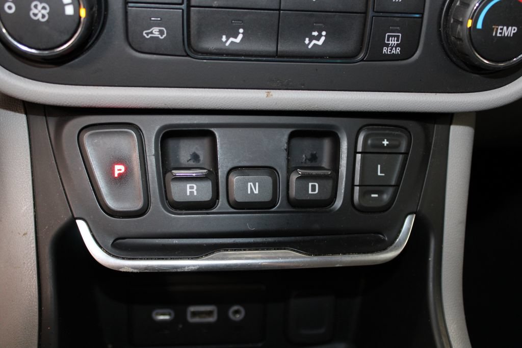 Used 2018 GMC Terrain SLE FWD image 36