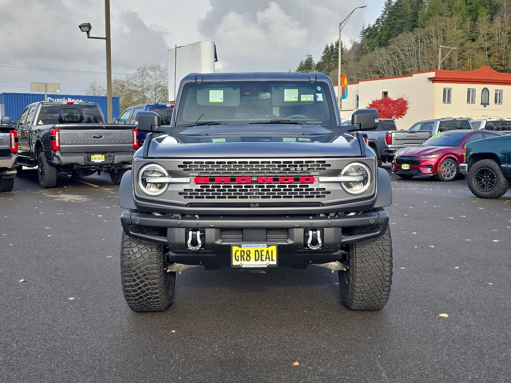 Certified 2022 Ford Bronco Badlands w/ Sasquatch Package image 3