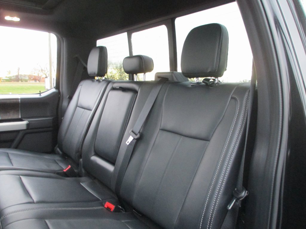 Used 2022 Ford F250 Lariat w/ Black Appearance Package image 22