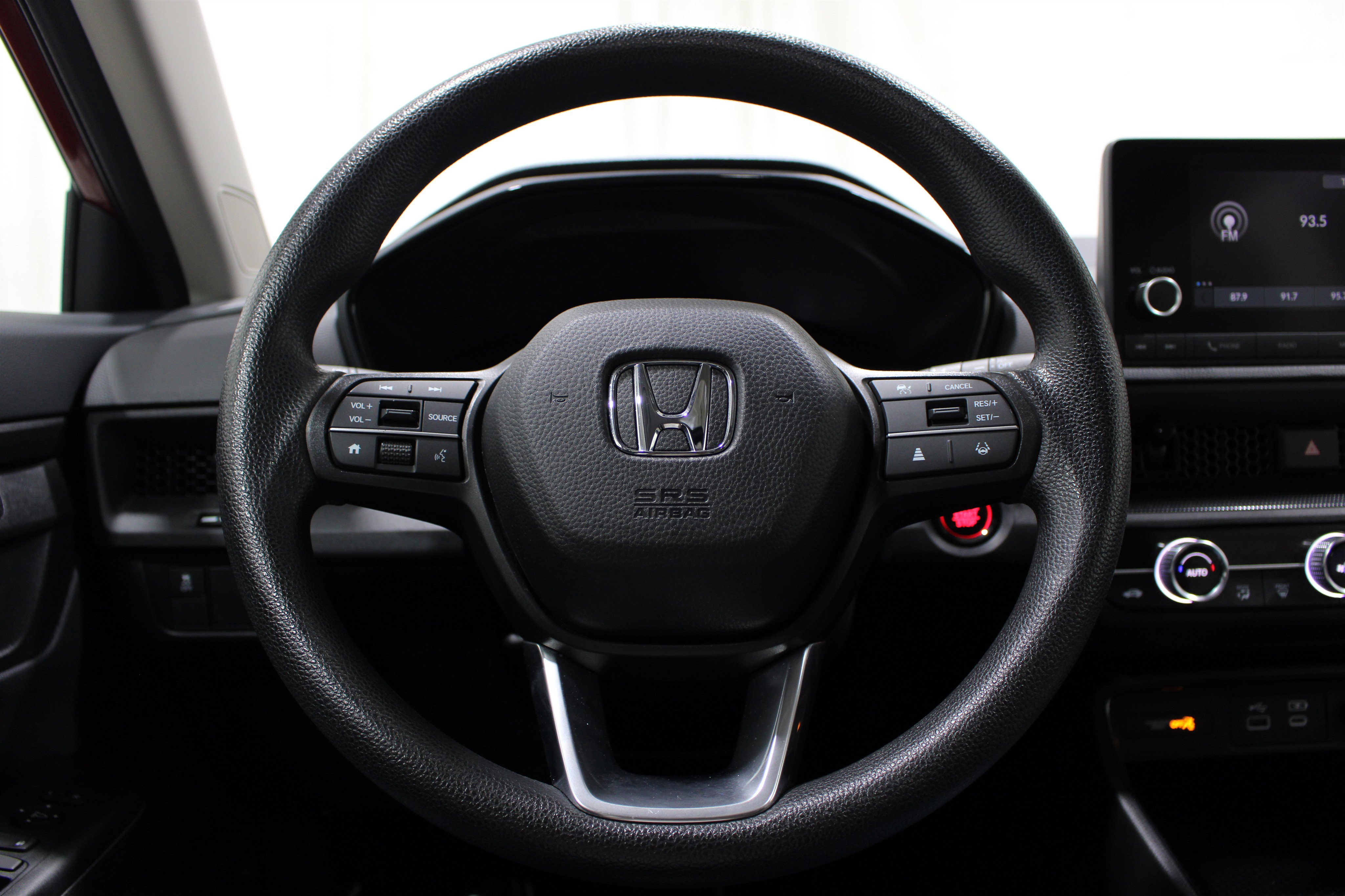 Used 2025 Honda CR-V EX image 9
