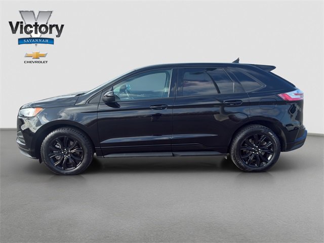 Used 2024 Ford Edge SE w/ Black Appearance Package image 4