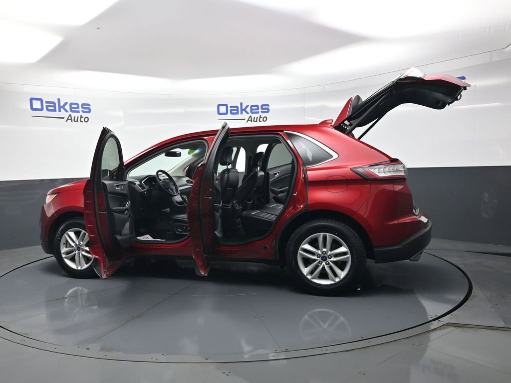 Used 2018 Ford Edge SEL w/ Equipment Group 201A image 56