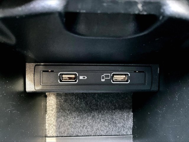 Used 2019 Mercedes-Benz CLA 250 image 26