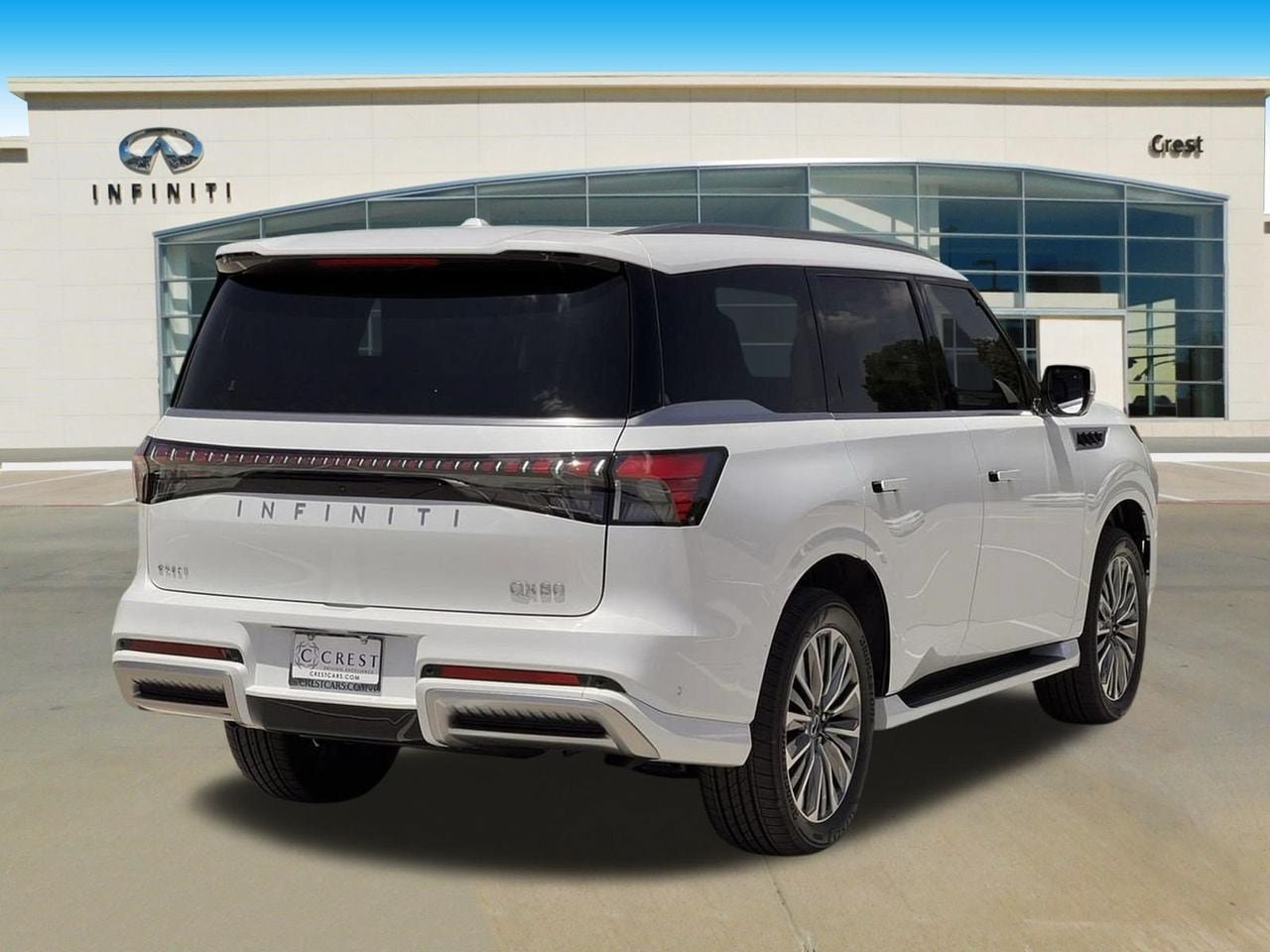 New 2027 INFINITI QX80 Luxe RWD image 2