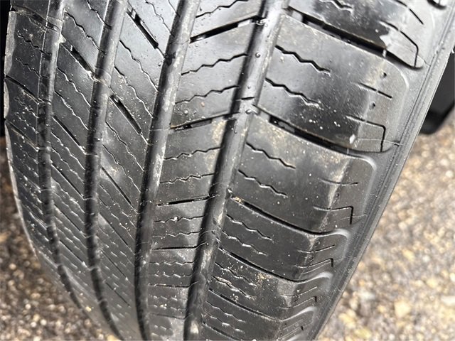 Used 2015 Nissan Rogue S image 27