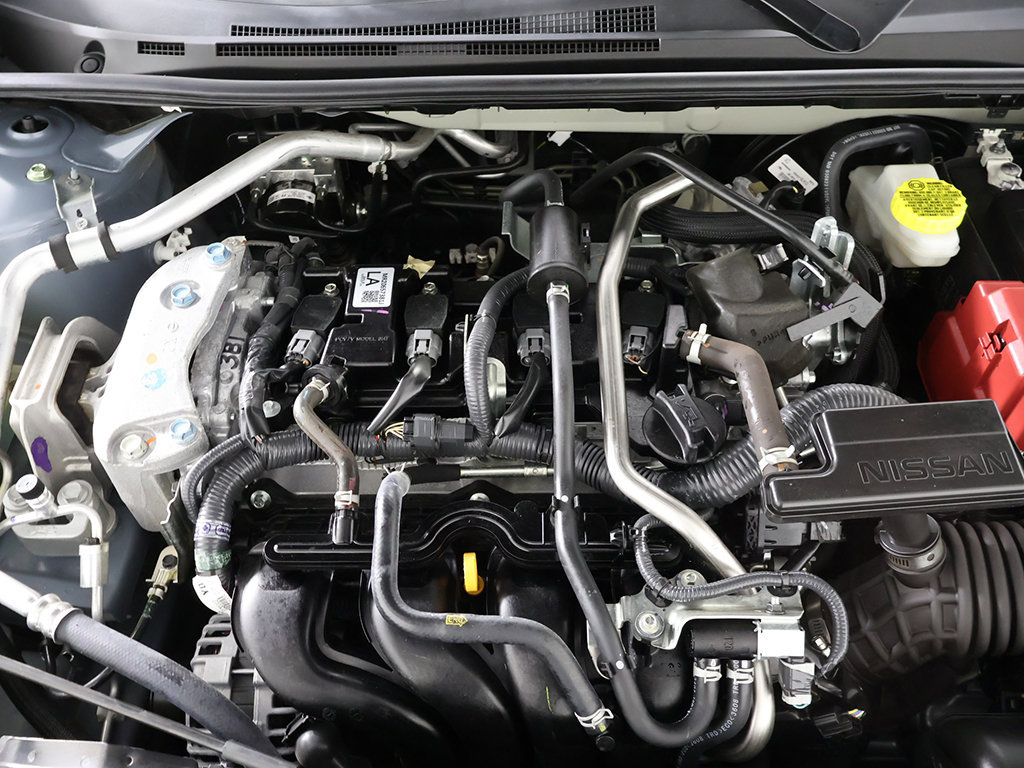 Used 2024 Nissan Sentra SR FWD image 17
