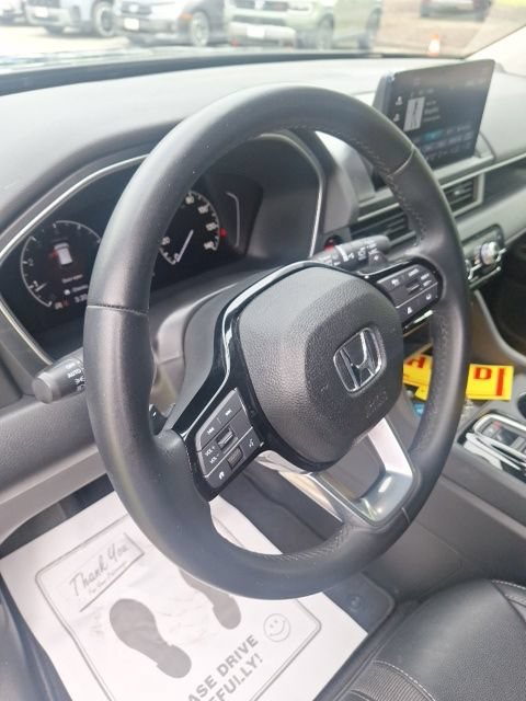 Used 2023 Honda Pilot EX-L image 13