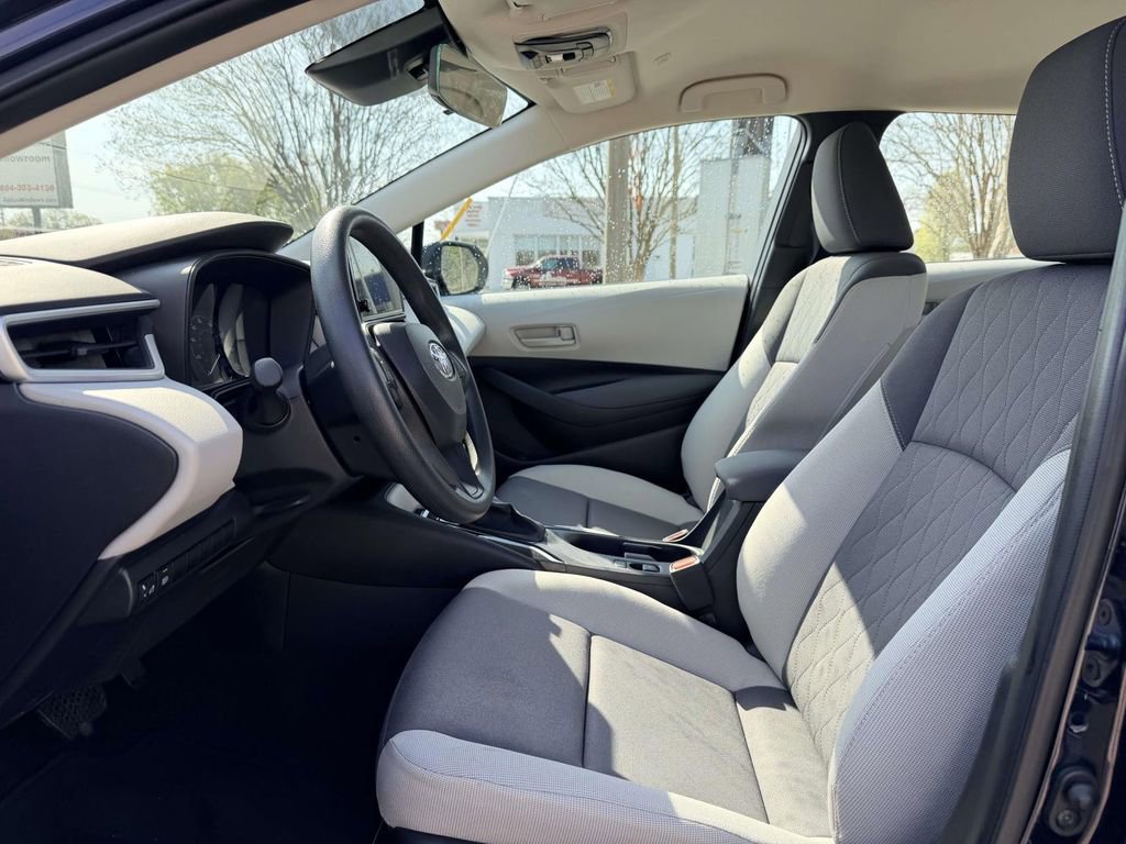 Certified 2025 Toyota Corolla LE image 19