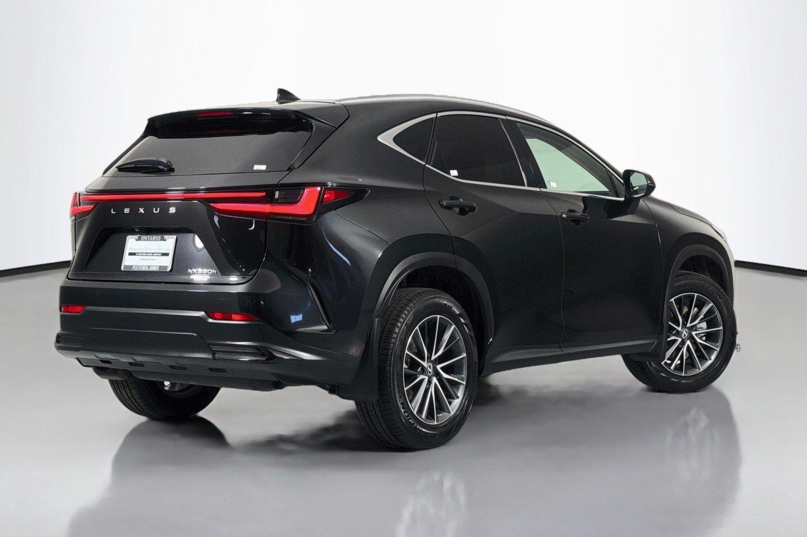 Used 2025 Lexus NX 350h AWD w/ Cold Area Package image 12
